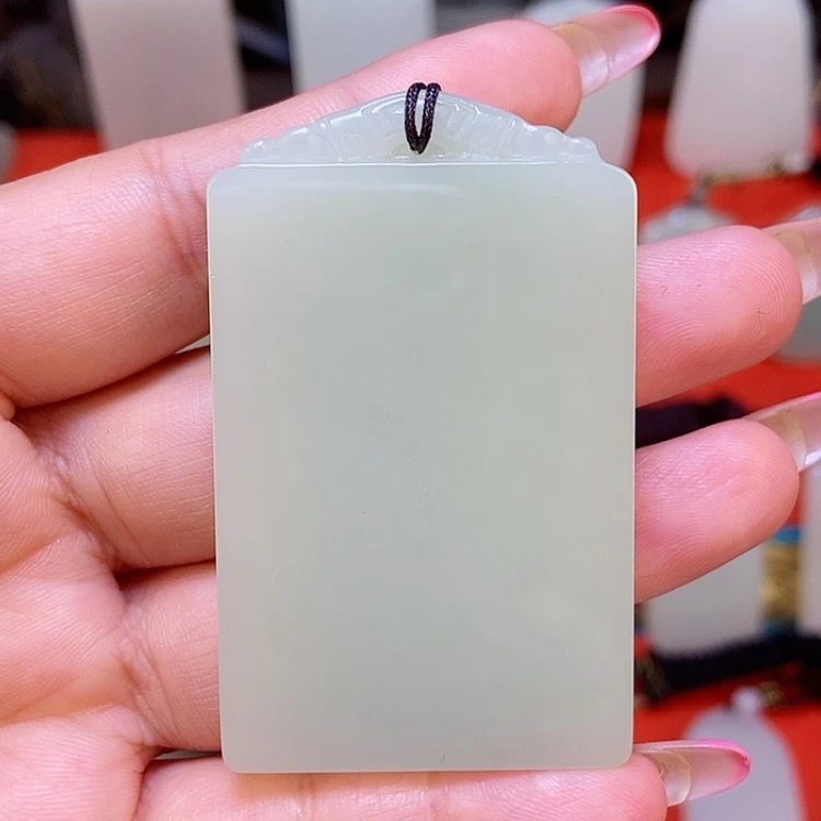 【闪购商品】颈饰未镶嵌和田玉