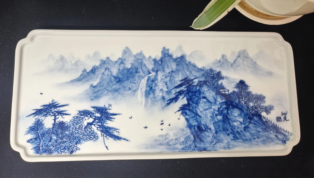 景德镇高温陶瓷釉下彩青花山水茶盘干泡台。