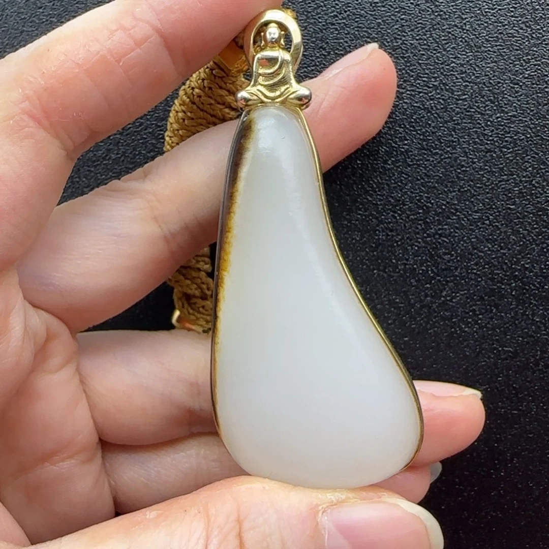 和田玉未镶嵌挂件