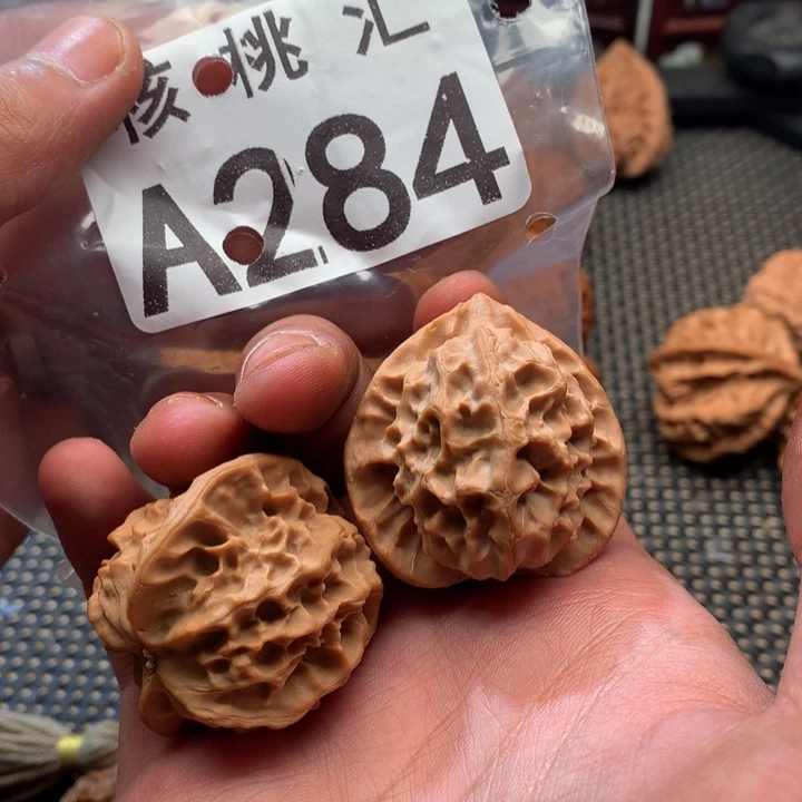 吊坠文玩核桃龙鳞