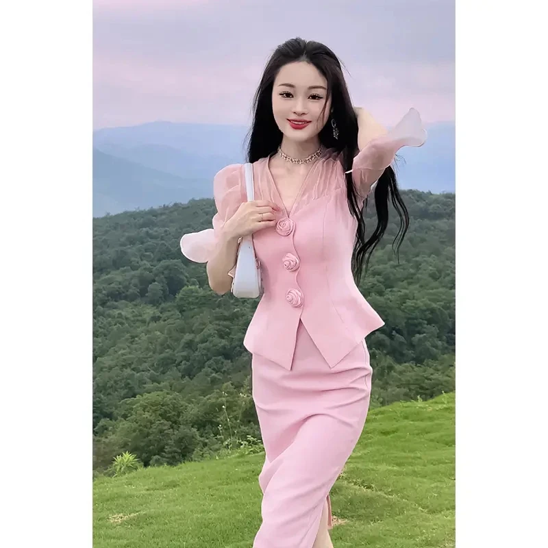 2025年包臀收腰显瘦V领拼接袖温柔气质上衣女秋季新款半身裙套装