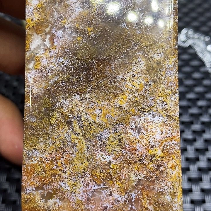 阿***莫玛瑙/玉髓颈饰未镶嵌