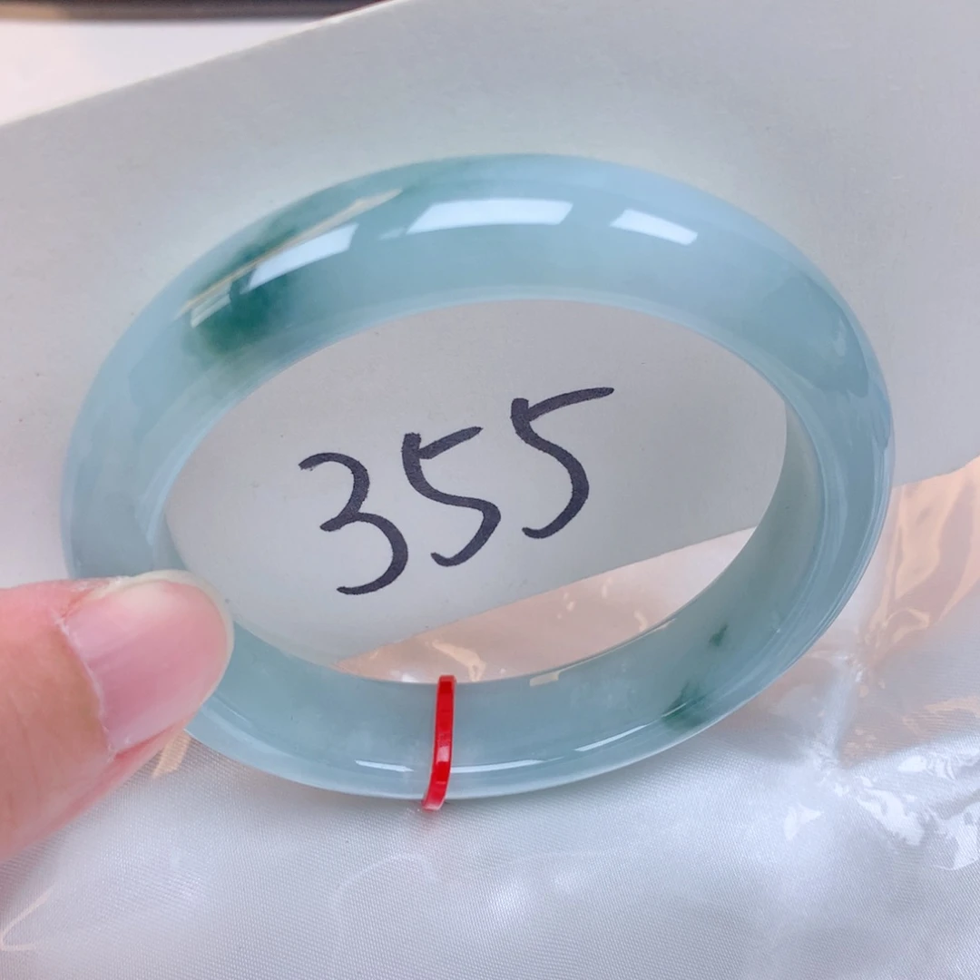 翡翠未镶嵌手镯翡翠