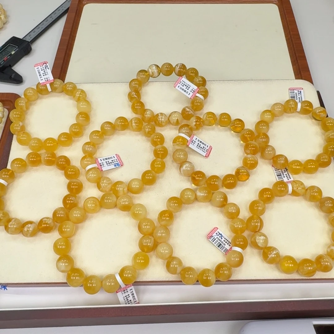 琥珀未镶嵌手链多样性发其一