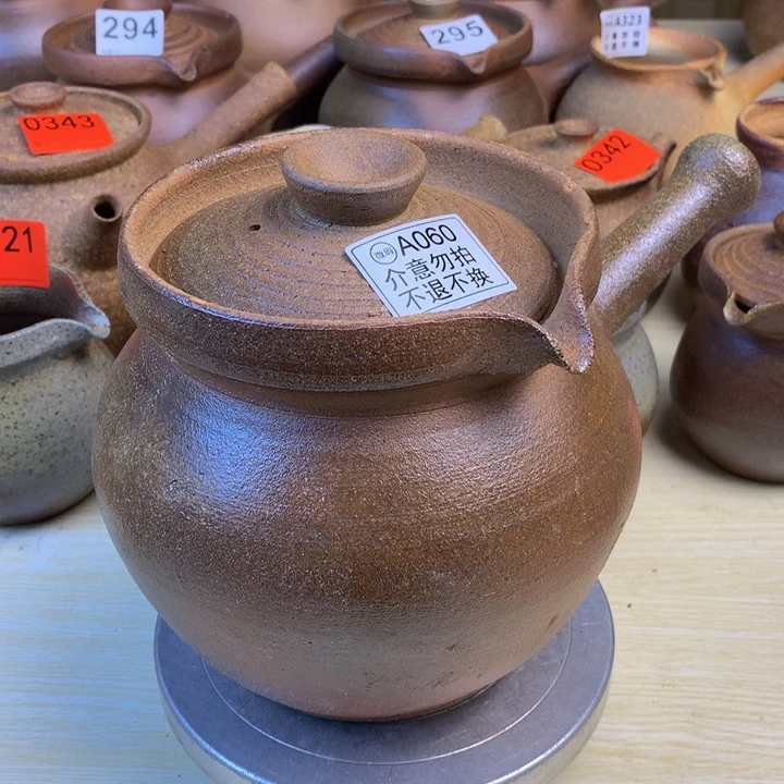 云南手工柴烧烤茶罐微瑕1800毫升左右