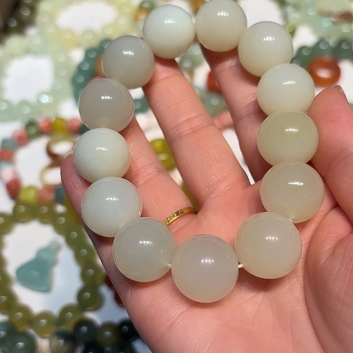 蛇纹石玉未镶嵌手串