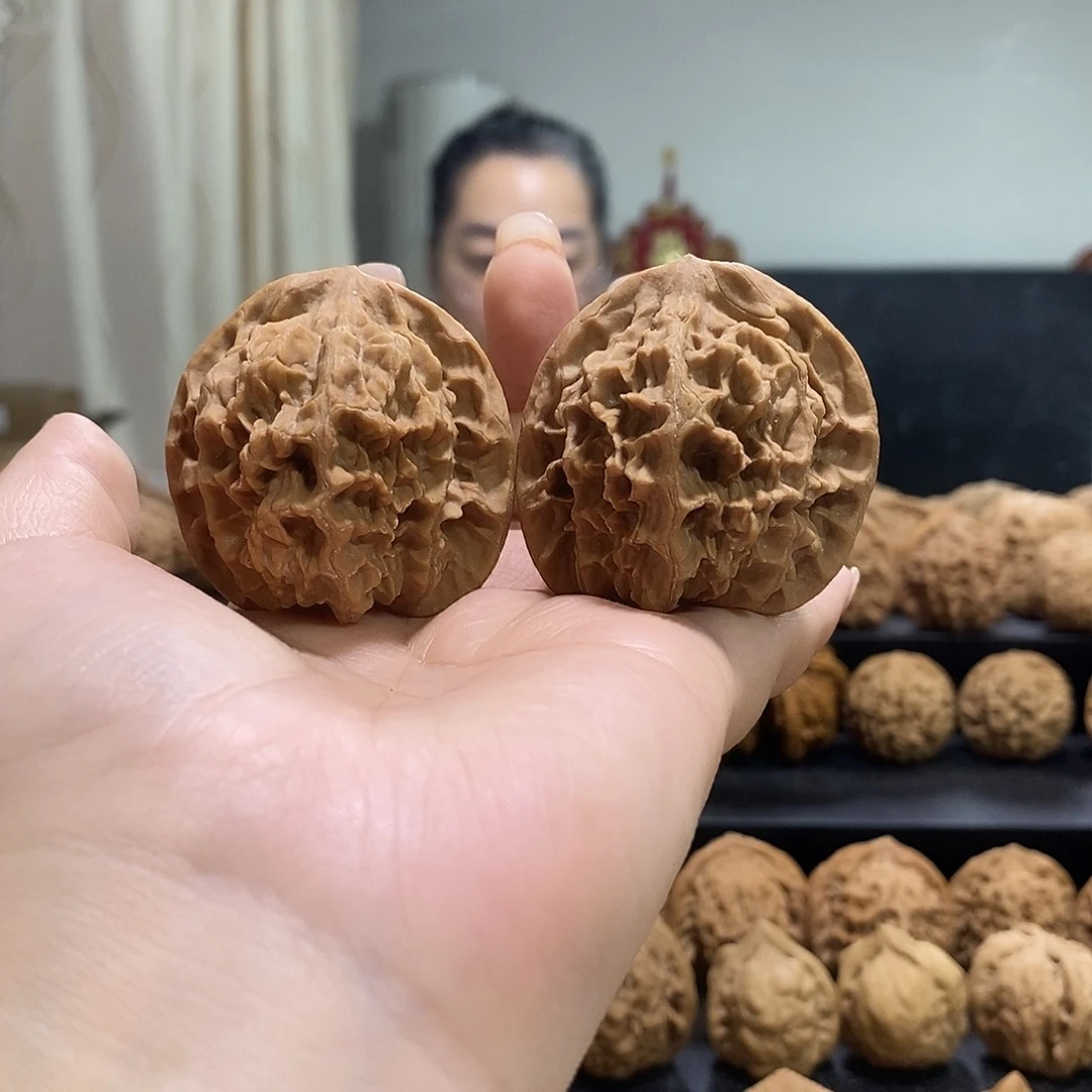把件文玩核桃看**星44龙鳞纹打底