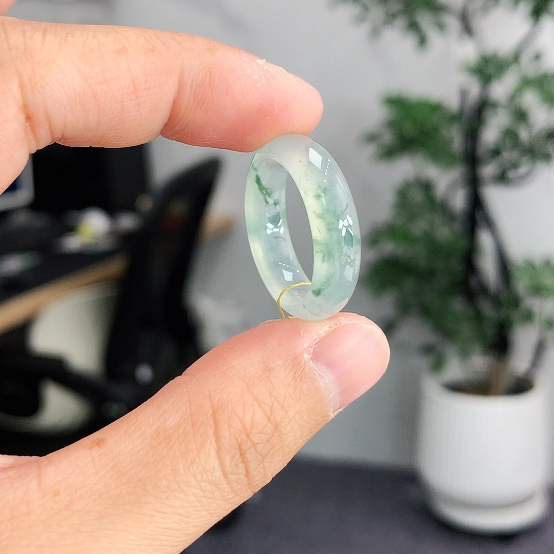 翡翠未镶嵌戒指16号