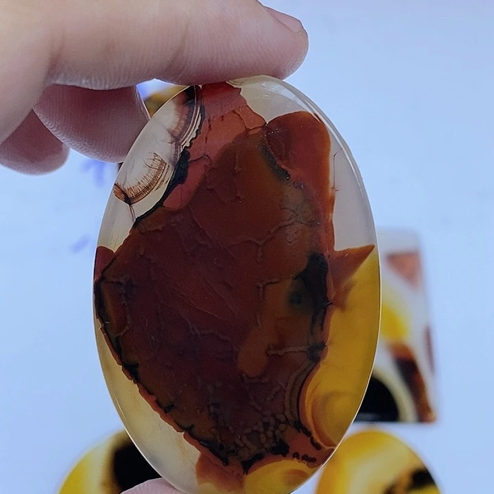 玛瑙/玉髓未镶嵌珠宝半成品