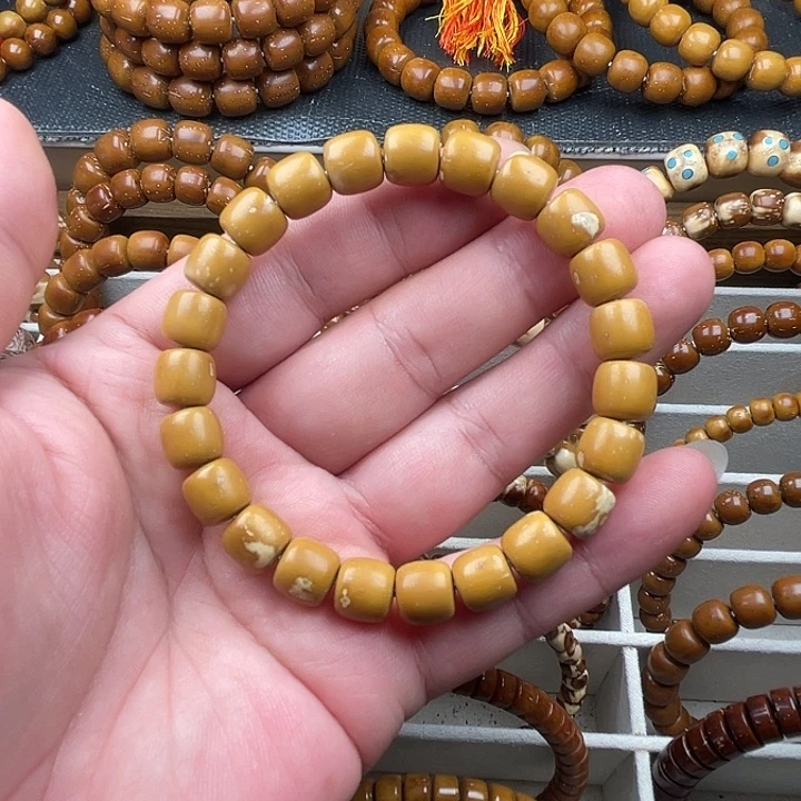 1***9紫金鼠手串紫金鼠实心老型手串，微瑕款，不退不换