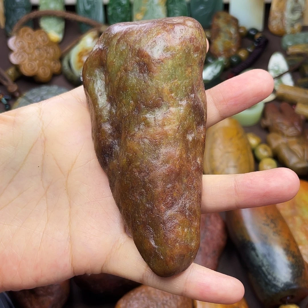 岫岩河磨玉（透闪石质玉）未镶嵌颈饰