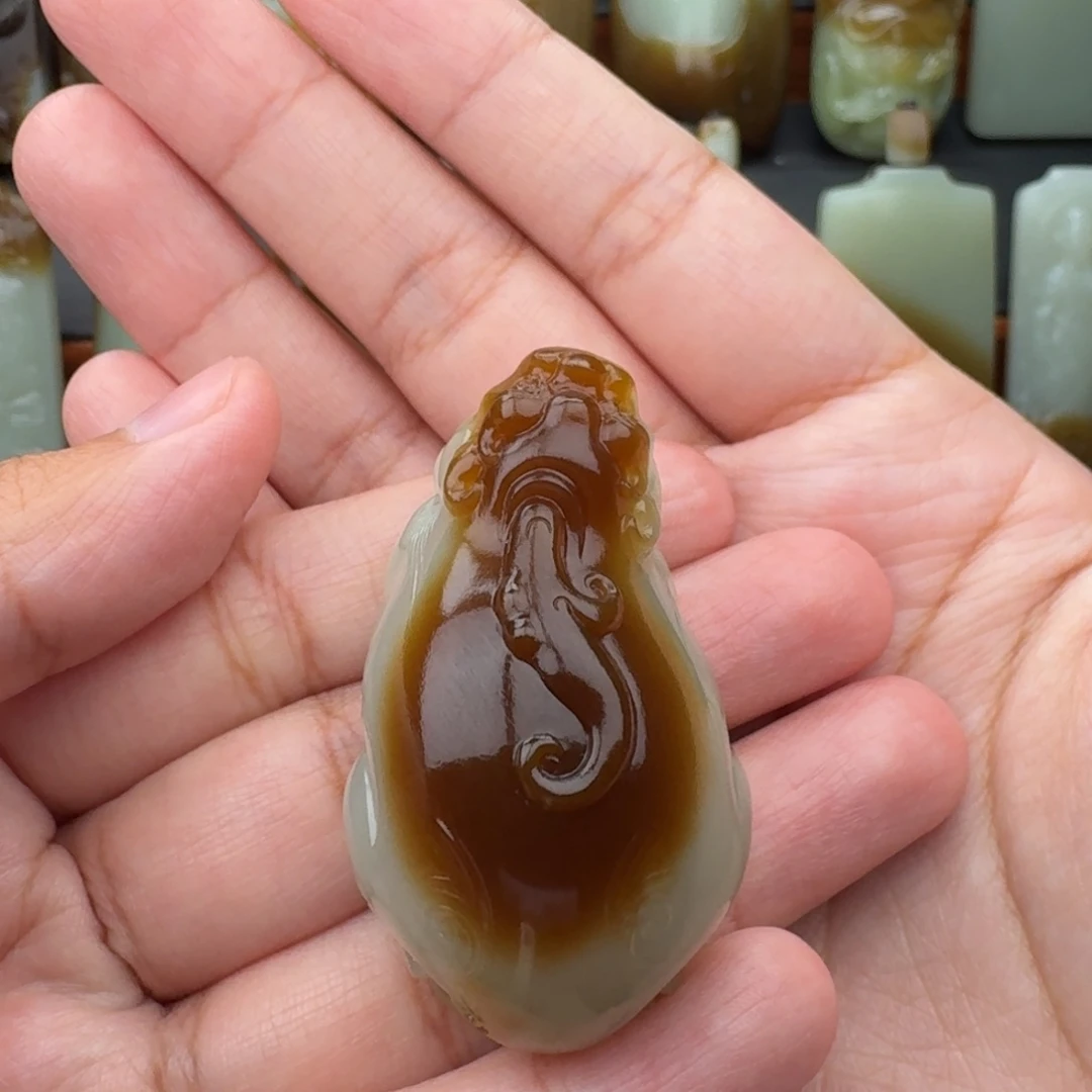 和田玉未镶嵌手串