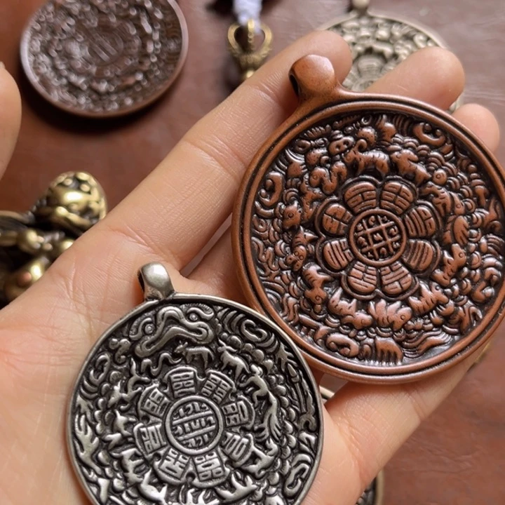 颈饰琉璃磊喜欢的朋友