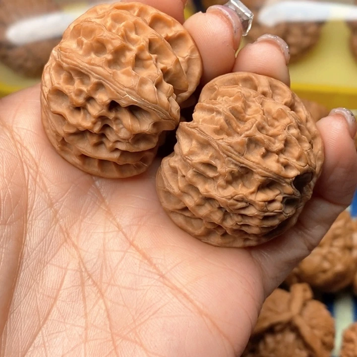 吊坠桃核苹果园38全品