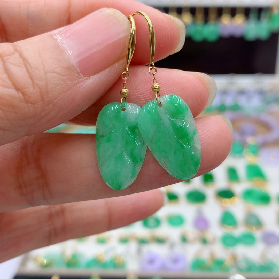 翡翠18K金镶嵌耳饰