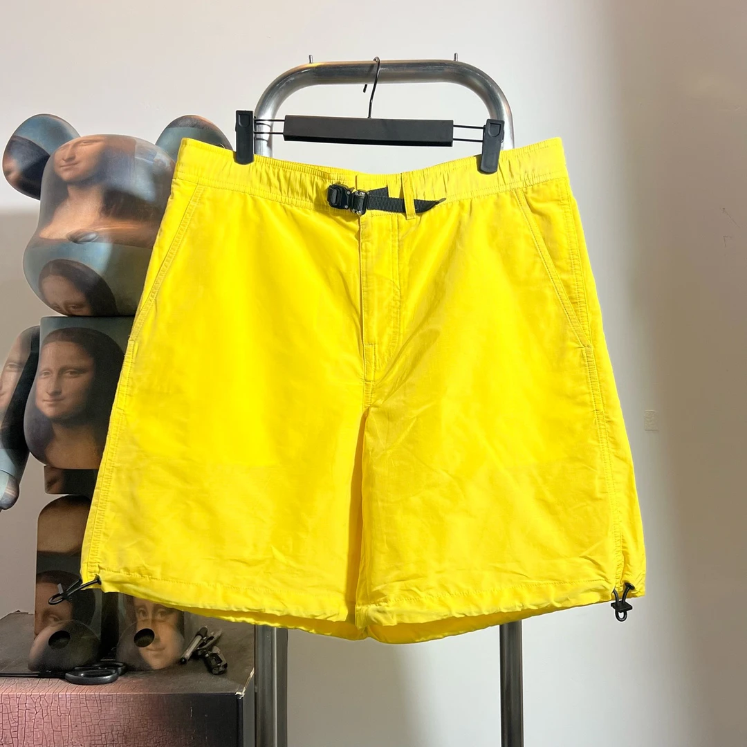 未使用 DIOR/迪奥 锁扣短裤 R0538 尺码：48 腰围44裤长52编码6