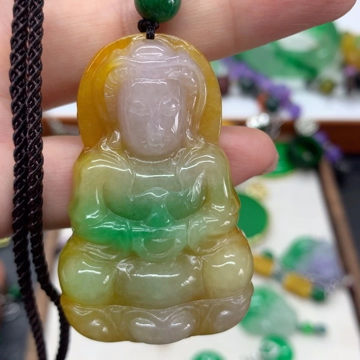 颈饰未镶嵌翡翠吊坠