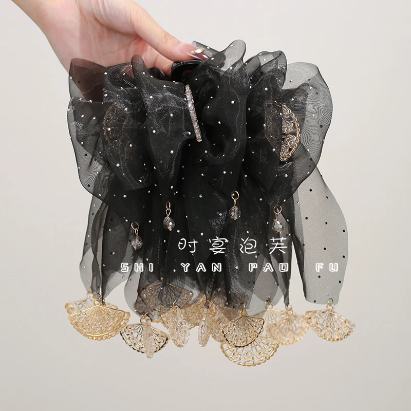 【卢浮幻影】抓夹薄纱裙摆折扇吊坠发夹原创设计小众仙气发饰鲨鱼夹