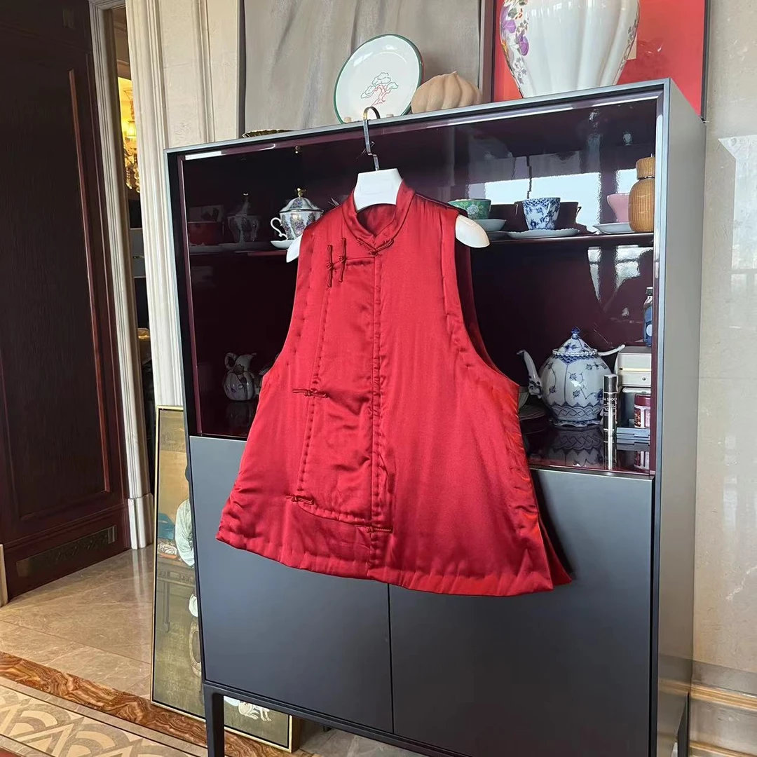 漫颜刘红色真丝混纺斜门襟马甲2023秋冬新款复古中式休闲马夹