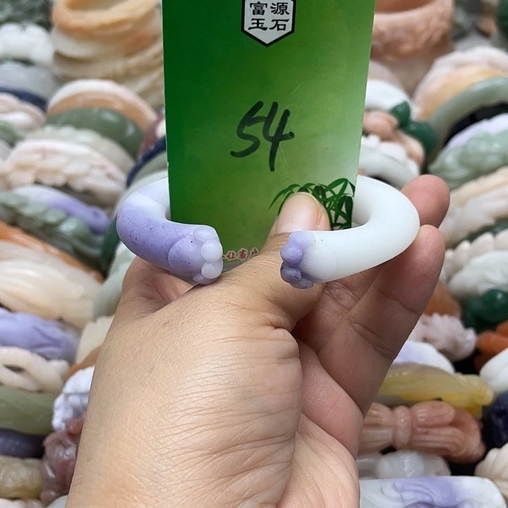 未镶嵌手镯石英岩玉