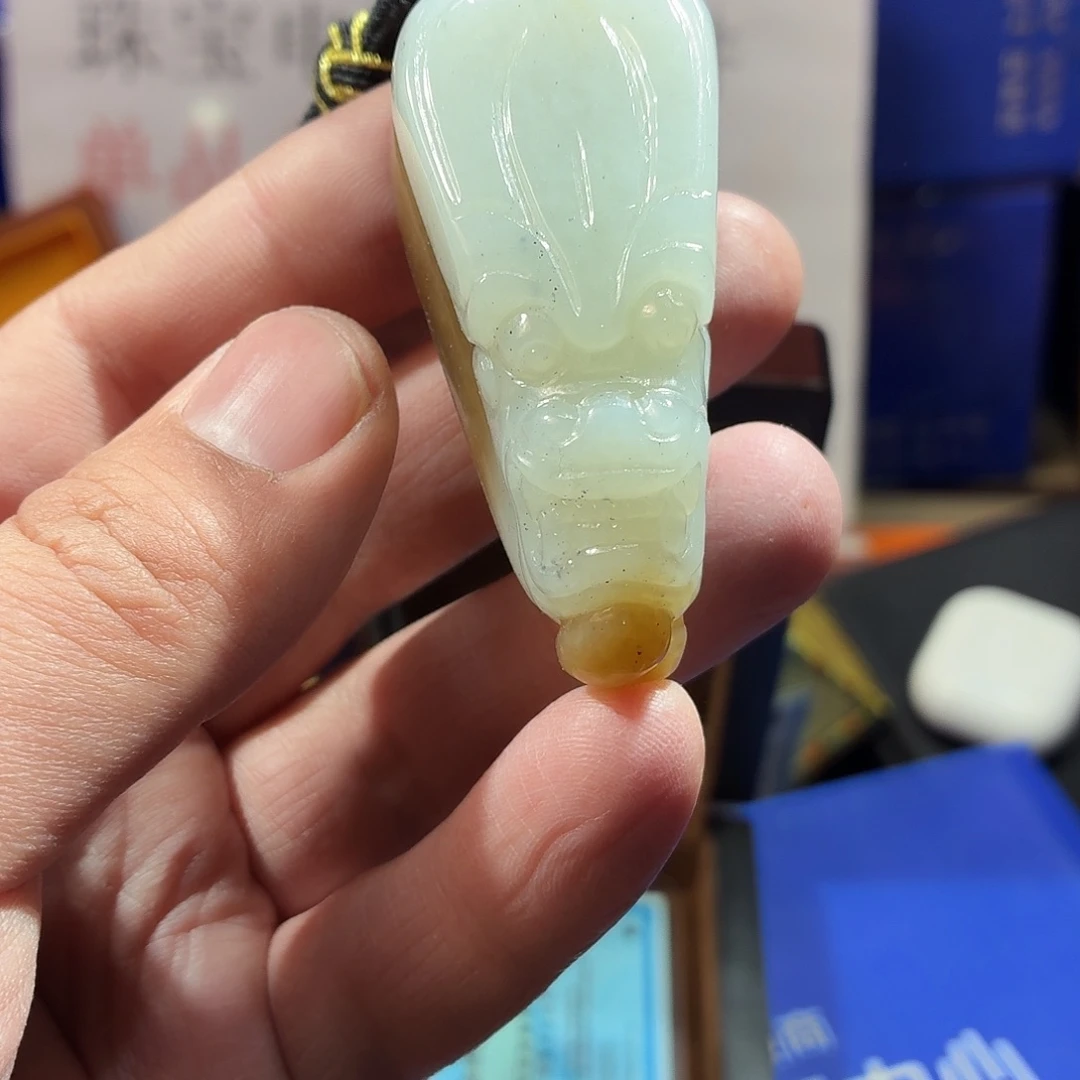 和田玉（糖玉）未镶嵌颈饰