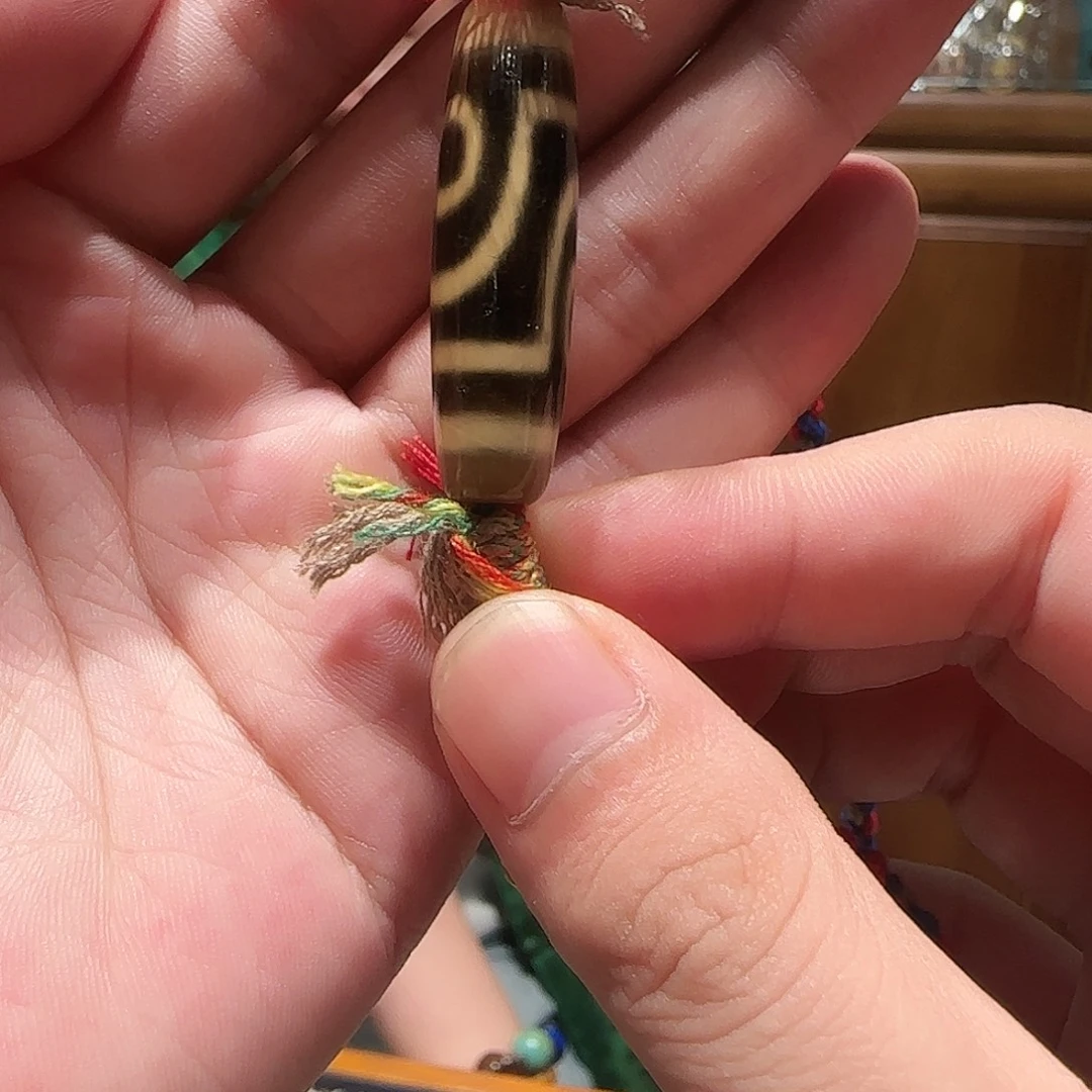 玛瑙/玉髓（覆膜）颈饰合金如意二眼牙黄老料