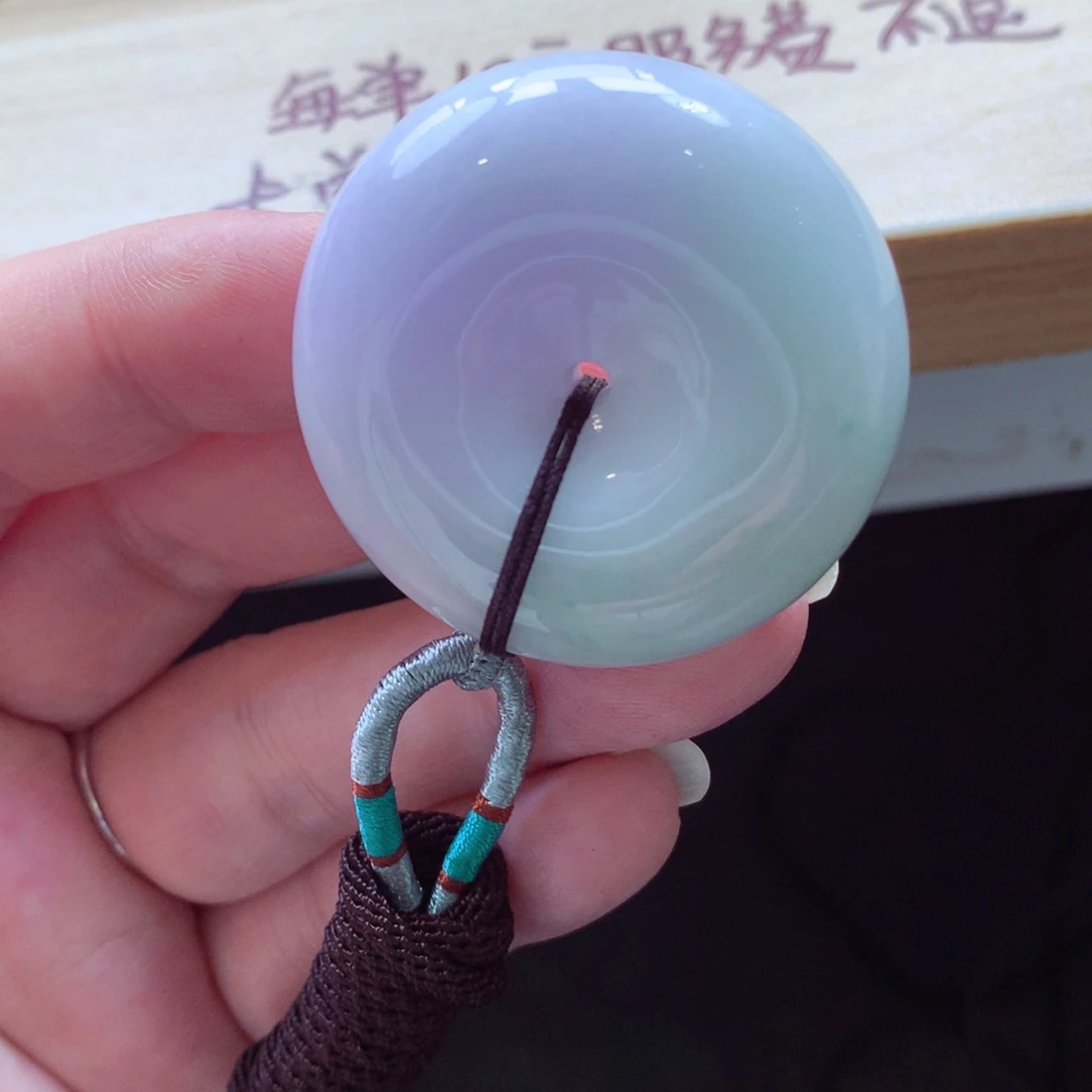 翡翠颈饰未镶嵌吊坠