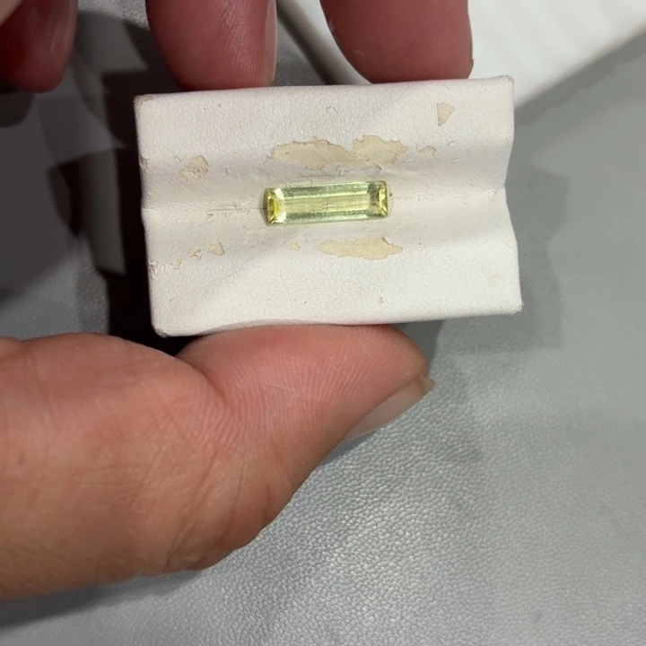 绿柱石裸石裸石1.335克拉