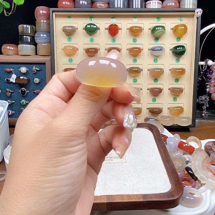 合金戒指玛瑙/玉髓?****?