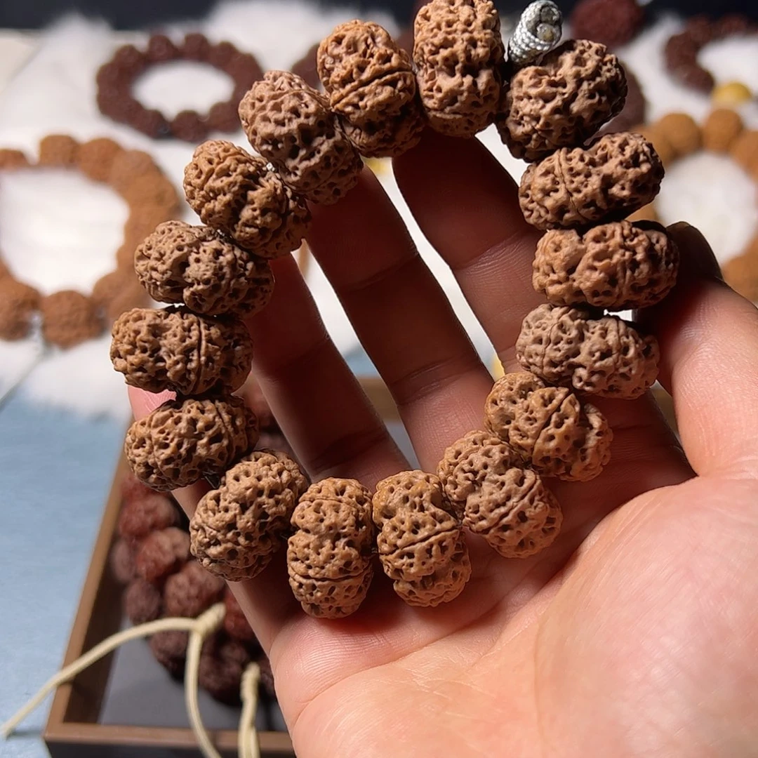 手串金刚菩提古龙梅花夹板大金刚超头24+