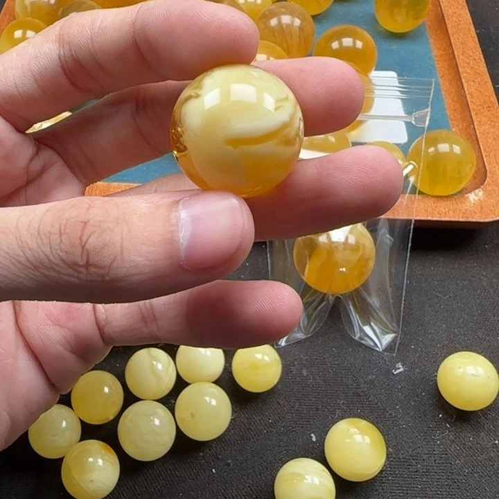 用***8蜜蜡未镶嵌珠宝奇石天然分单8