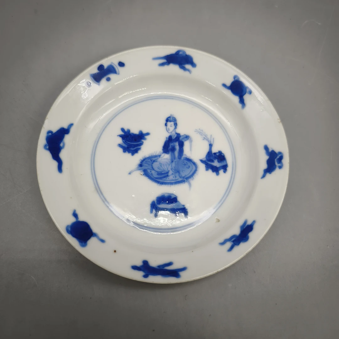 62503107*清康熙青花仕女纹碟/瓷器六/江苏省文物总店/