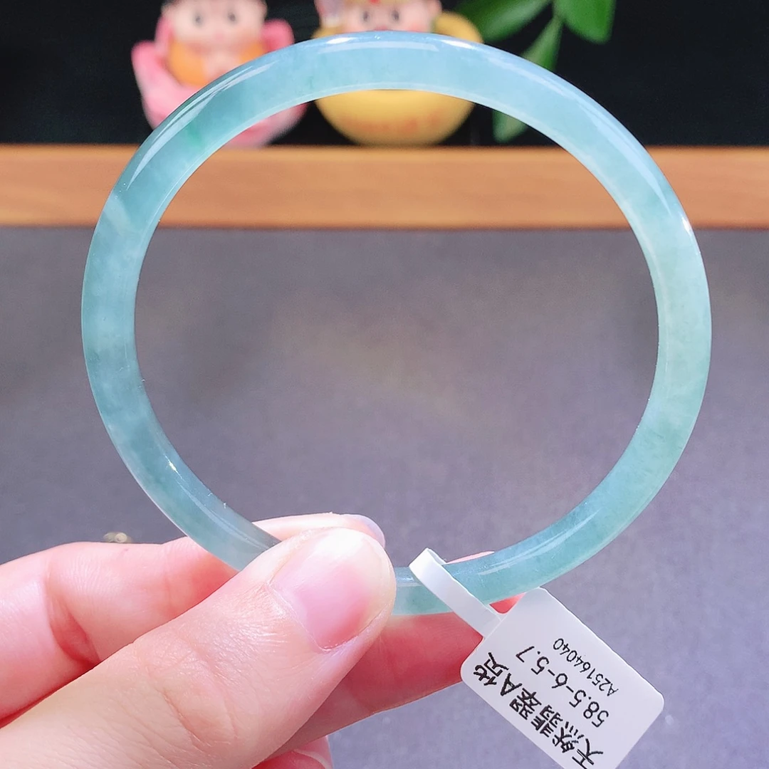 翡翠未镶嵌手镯天然翡翠