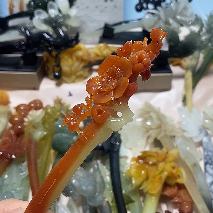 深***水蛇纹石玉合金发簪
