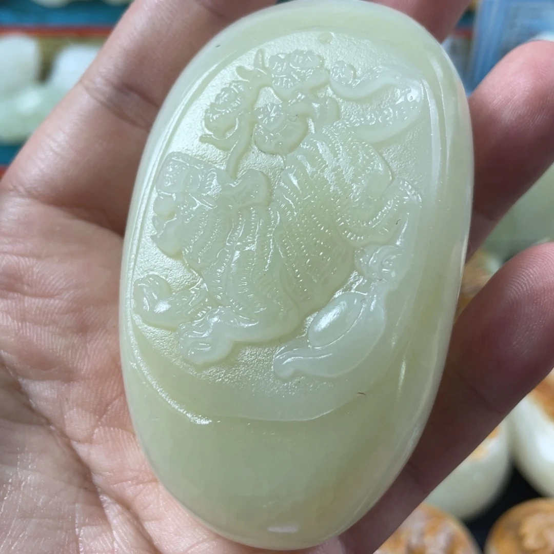 石材天然方解石手把件不退换