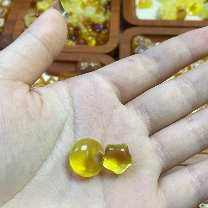 琥珀未镶嵌珠宝奇石星月