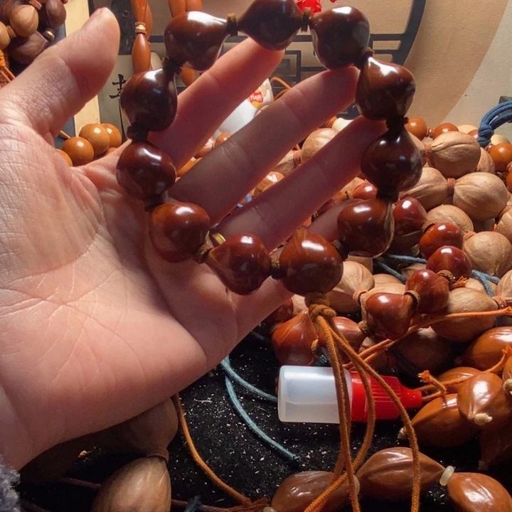 用***9手串/手链橄榄核红魔短