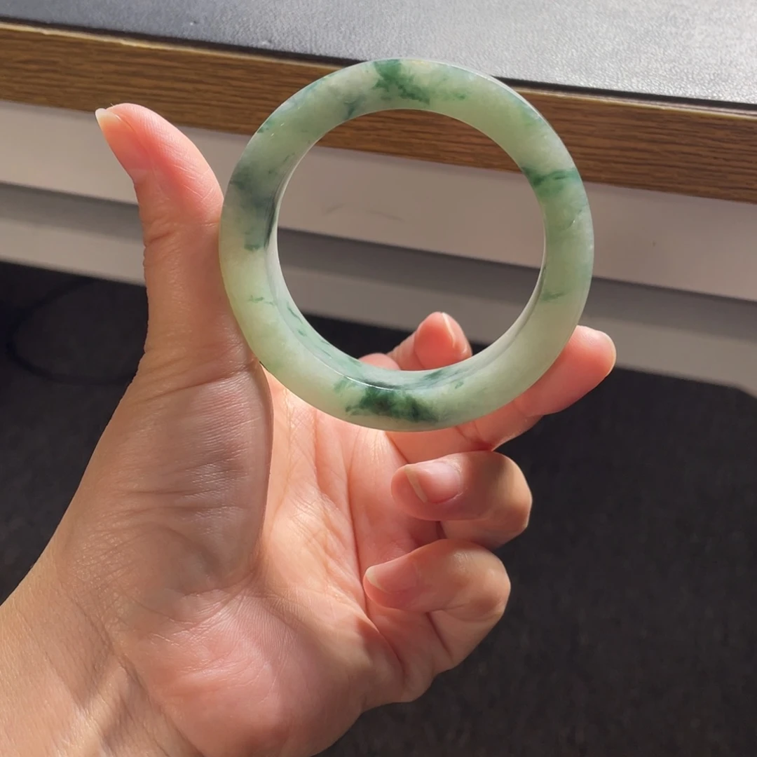 小***驹定制翡翠未镶嵌翡翠