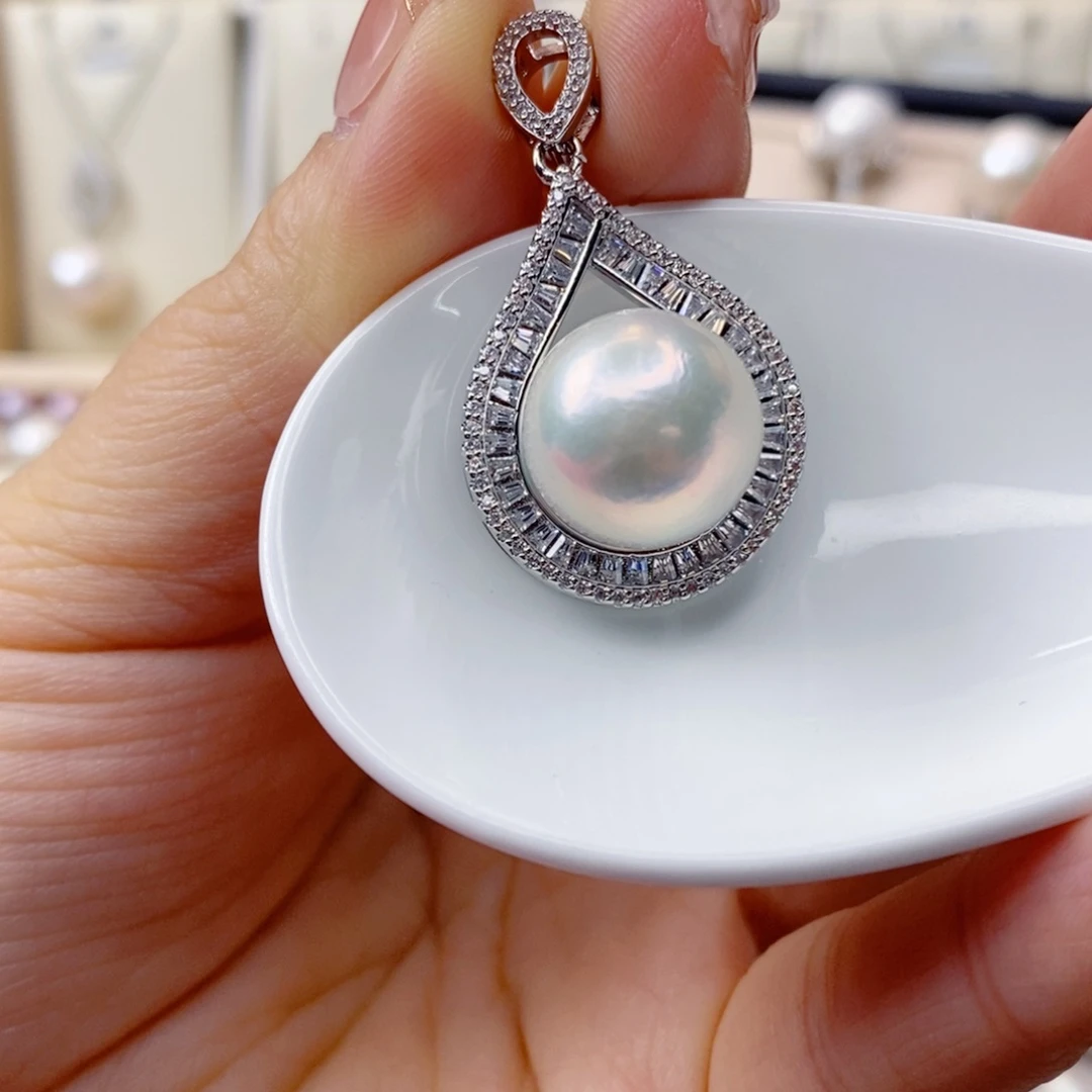 淡水珍珠吊坠(赠链)合金