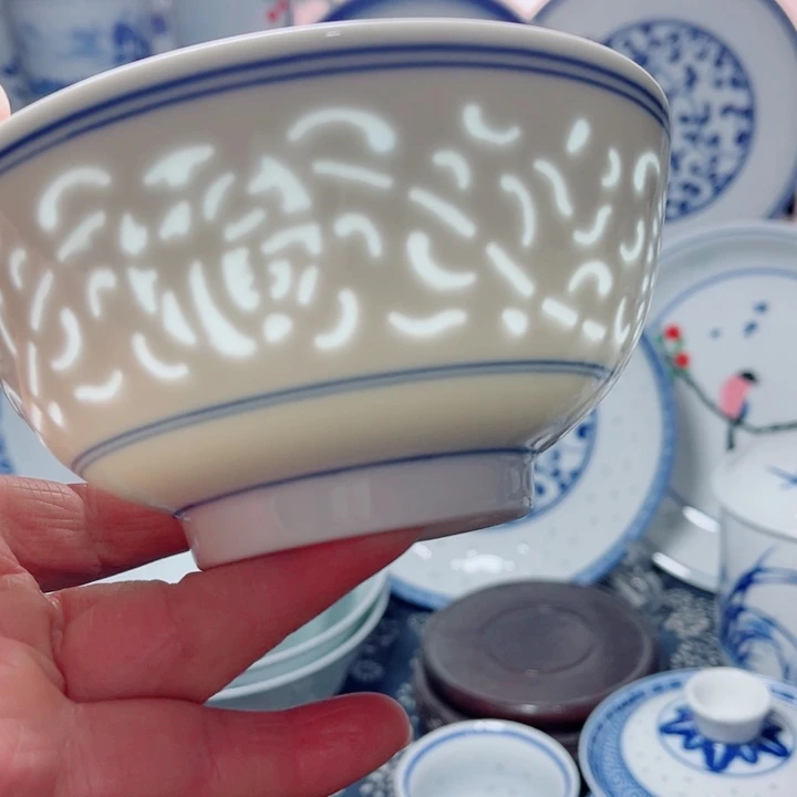 青花玲珑5寸饭碗满雕双福双线