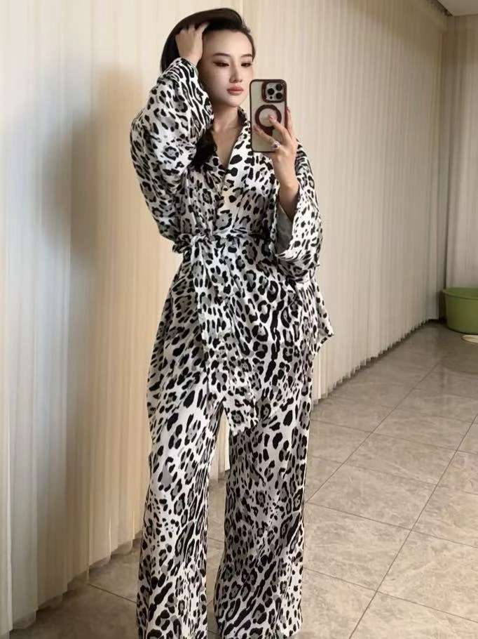 Rose Ono贵气老钱风家居外穿两穿套装时尚印花