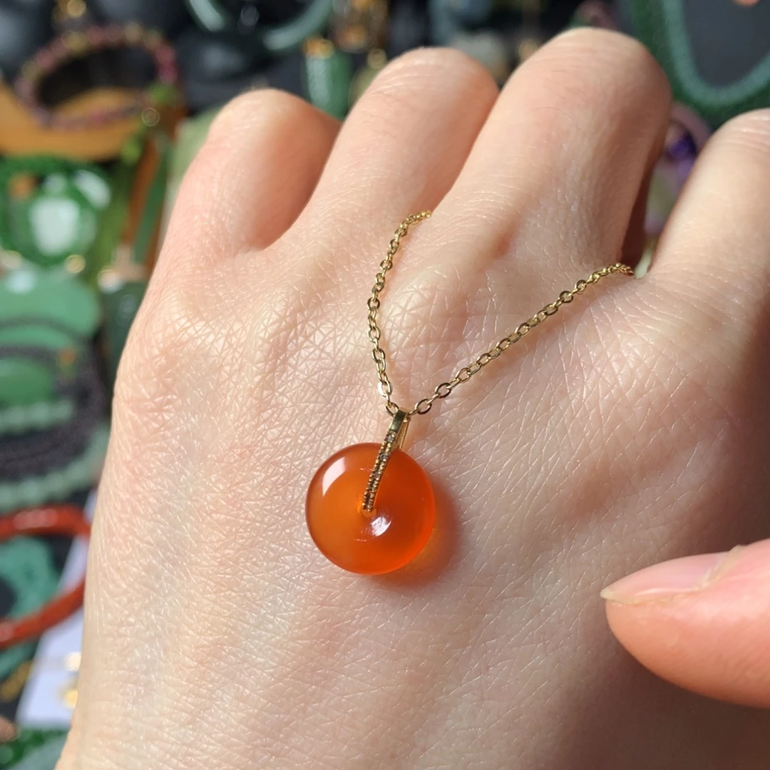 小***天南红玛瑙18K金镶嵌吊坠(不含链)SL0005