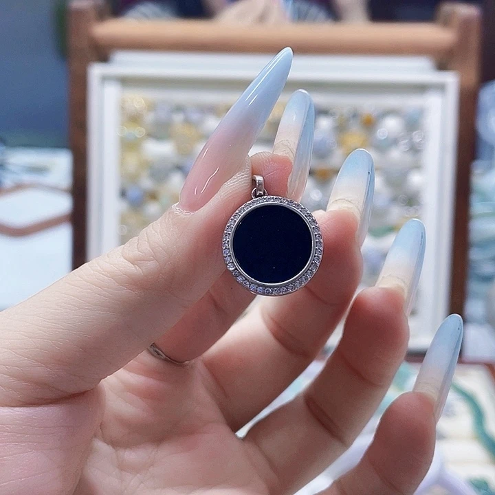 翡翠未镶嵌颈饰天然翡翠A货