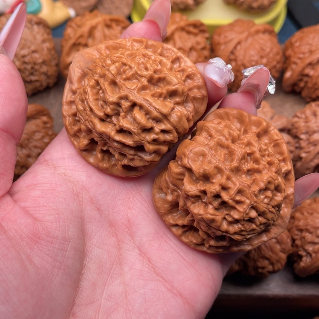 文玩核桃把件全品精配桃心官帽48.5