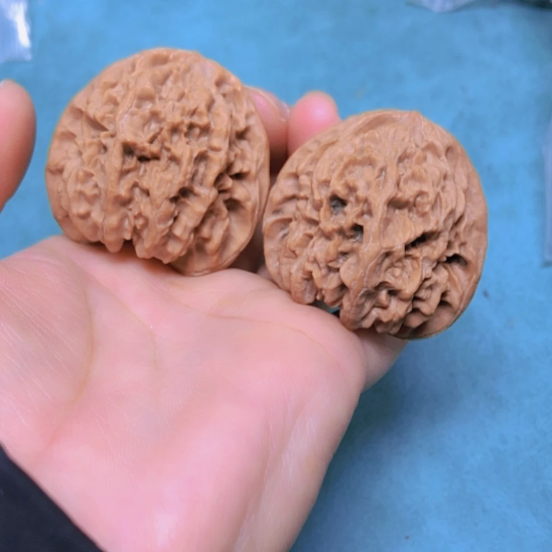 【闪购商品】摆件核桃42野牛有修