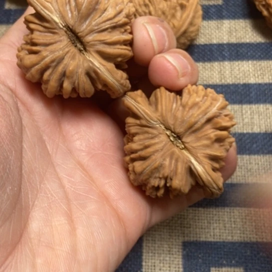 吊坠文玩核桃四座楼全品45