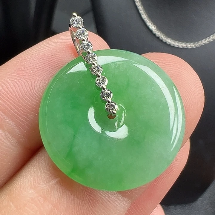 翡翠18K金镶嵌颈饰扣子20.6