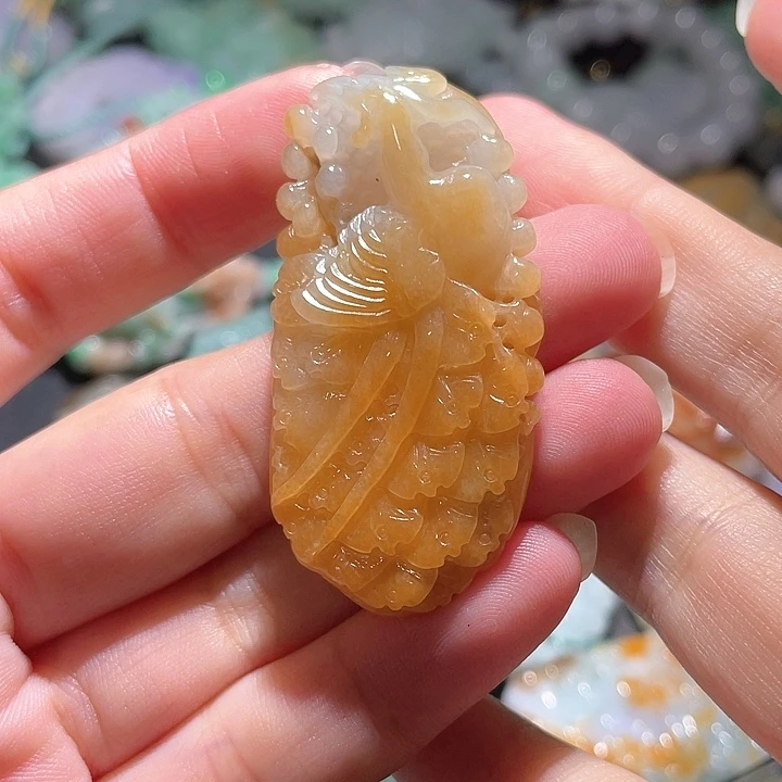 颈饰未镶嵌翡翠天