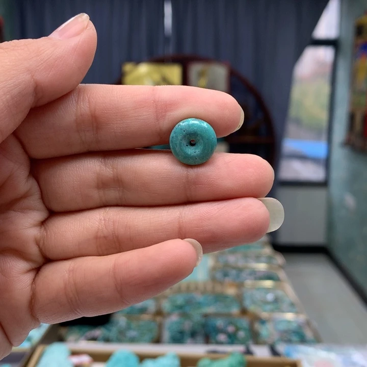 绿松石未镶嵌配饰