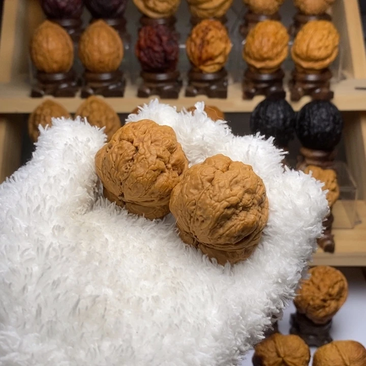 文玩核桃吊坠42金甲疙瘩包Y12